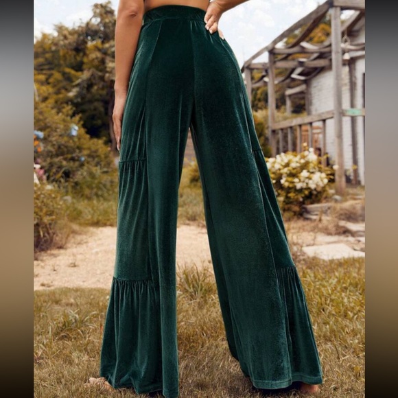 Luxe Velvet Wide Leg Palazzo Pants Green - Picture 2 of 6